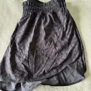 Lululemon Track That High-Rise Lined Short. 5 Inch